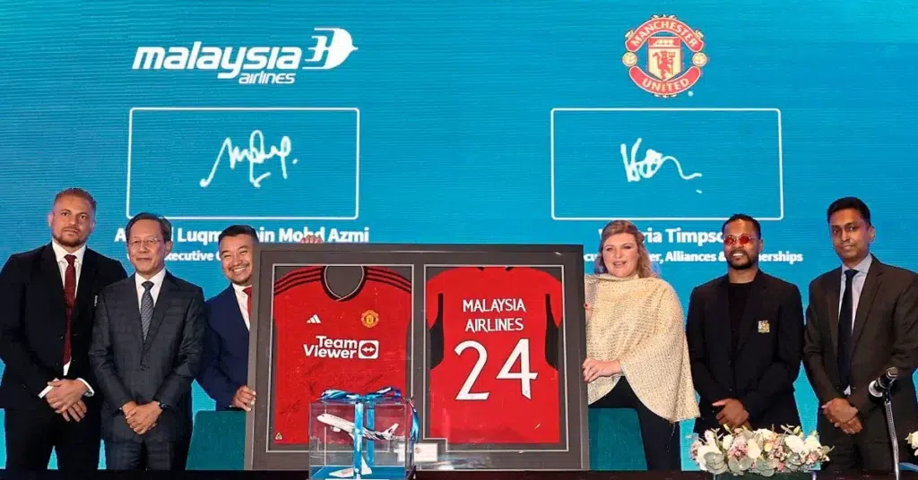 Partnership with Manchester United. - web design Malaysia