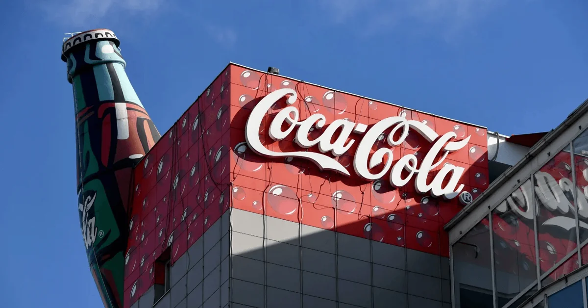 Read more about the article Coca-Cola’s Brand Strategy: Emotional Connections